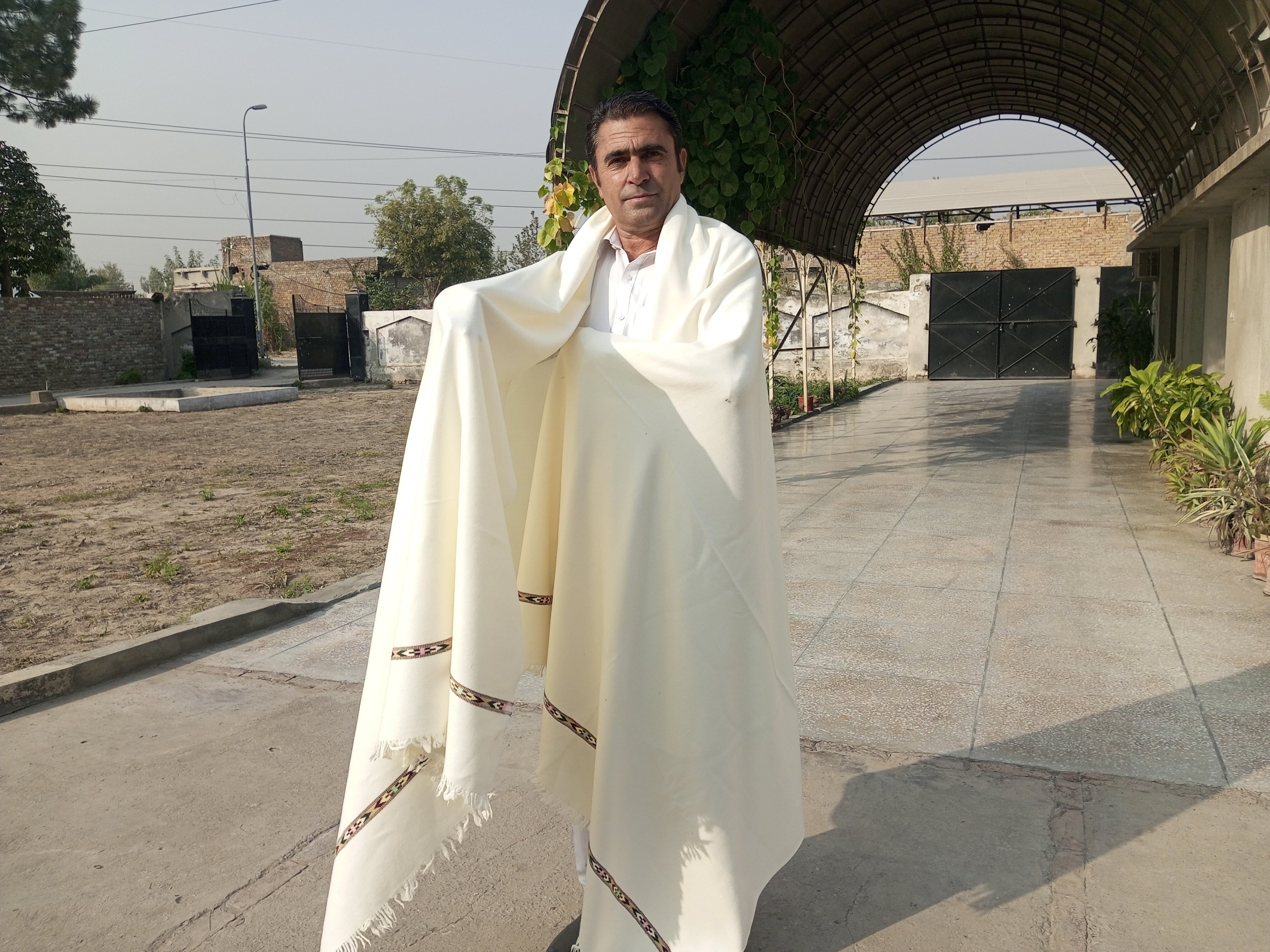 KASHMIRI WOOL SHAWAL